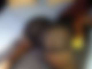 Live cam show with Kassyrain - Bedroom Black on Soda Cam
