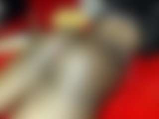 Live cam show with Kassyrain - Black Toys on Camiplay Live