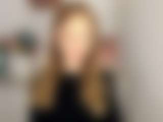 Live cam show with CindyBeauty - Femdom on TottyGirls