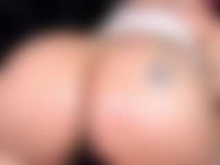 Vicky's Live Sex Cam Show