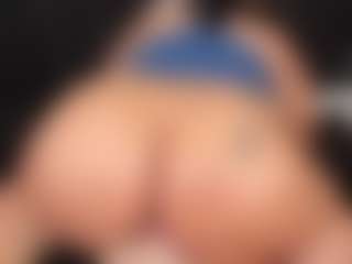 Vicky's Live Sex Cam Show