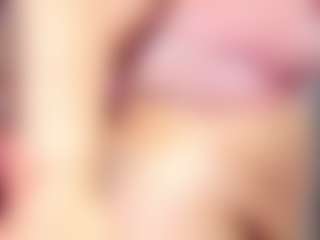 Live cam show with Vicky - Bedroom MILF on Milfs Live