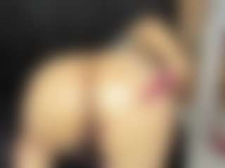 Live cam show with Vicky - White MILF on Camsoda | colombia