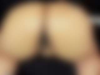 Vicky's Live Sex Cam Show