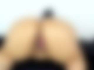 Vicky's Live Sex Cam Show