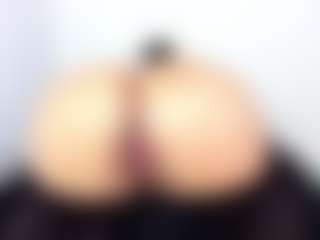 Live cam show with Vicky - Solo on hrnylive.com