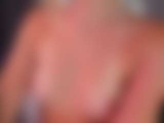 Milemissu's Live Sex Cam Show