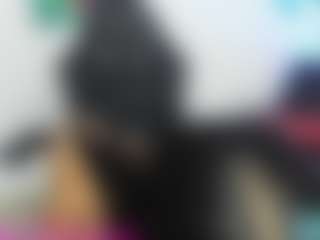 Live cam show with valentigomez10 - Thick on googirlz