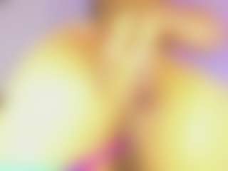 valentigomez10's Live Sex Cam Show