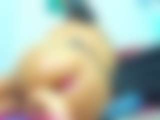 valentigomez10's Live Sex Cam Show