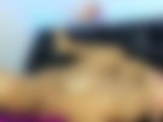 valentigomez10's Live Sex Cam Show