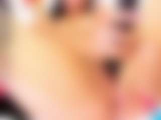 doll-ssquirts's Live Sex Cam Show