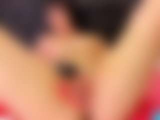 doll-ssquirts's Live Sex Cam Show