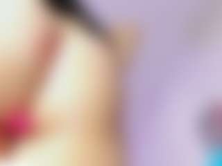 doll-ssquirts's Live Sex Cam Show