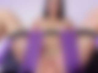 doll-ssquirts's Live Sex Cam Show