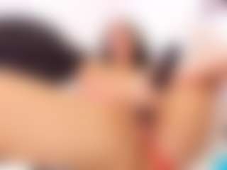 Live cam show with doll-ssquirts - Thin on live18s.com