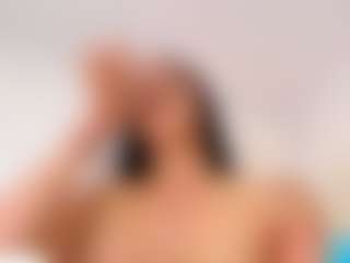 doll-ssquirts's Live Sex Cam Show