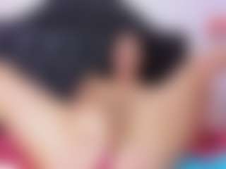 doll-ssquirts's Live Sex Cam Show