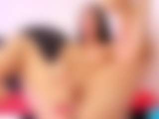 doll-ssquirts's Live Sex Cam Show