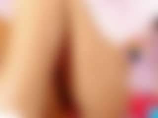 doll-ssquirts's Live Sex Cam Show