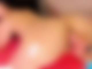 doll-ssquirts's Live Sex Cam Show