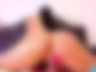 doll-ssquirts's Live Sex Cam Show