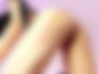 doll-ssquirts's Live Sex Cam Show