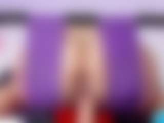 doll-ssquirts's Live Sex Cam Show