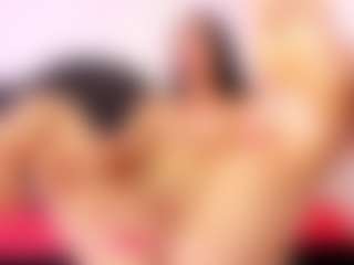 doll-ssquirts's Live Sex Cam Show