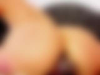doll-ssquirts's Live Sex Cam Show