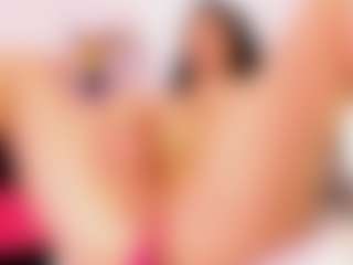 doll-ssquirts's Live Sex Cam Show