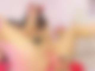 doll-ssquirts's Live Sex Cam Show