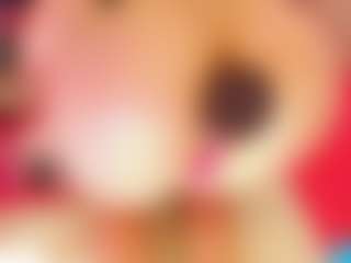 doll-ssquirts's Live Sex Cam Show