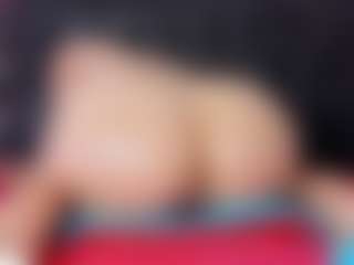 doll-ssquirts's Live Sex Cam Show