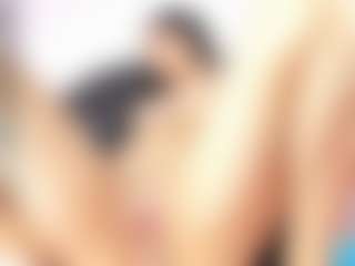 doll-ssquirtss Live-Sex-Cam-Show
