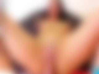 doll-ssquirts's Live Sex Cam Show