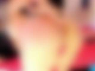 doll-ssquirts's Live Sex Cam Show