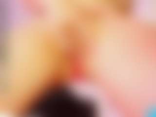doll-ssquirts's Live Sex Cam Show