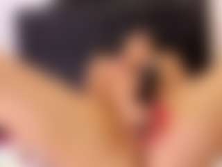 doll-ssquirts's Live Sex Cam Show