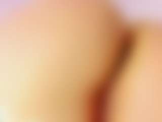 doll-ssquirts's Live Sex Cam Show