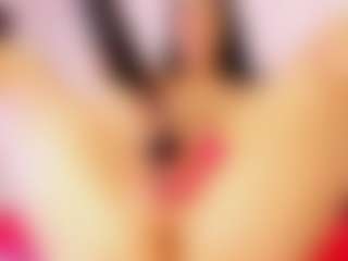 doll-ssquirts's Live Sex Cam Show