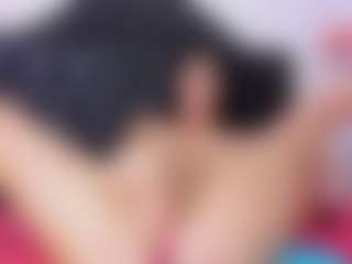 doll-ssquirts's Live Sex Cam Show