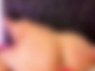 doll-ssquirts's Live Sex Cam Show