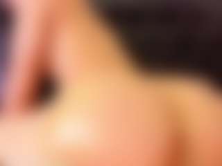 doll-ssquirts's Live Sex Cam Show
