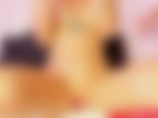 doll-ssquirts's Live Sex Cam Show