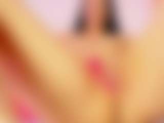 doll-ssquirts's Live Sex Cam Show