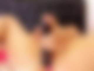 doll-ssquirts's Live Sex Cam Show