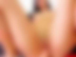doll-ssquirts's Live Sex Cam Show