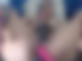 Live cam show with briana sexy mature - Lesbian on SquirtSoMuch