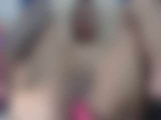Live cam show with briana sexy mature - Sexcam on Stripli.com